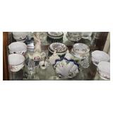 Estate Lot of Misc Collectibles SEE DESC
