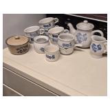 14 pcs of Pfaltzgraff Yorktowne Stoneware Pieces
