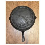 1800 to 1900 Cast Iron No 8 Skillet with STAR