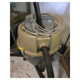 Older shop vac tested and works