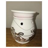 White and gold wax melter