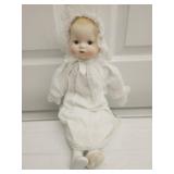 Madame Alexander ' Victoria ' style doll