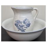 Pfaltzgraff Yorktowne stoneware Pitcher & Bowl Set