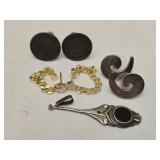 3 sets of sterling silver decor and pendant
