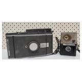 Vintage camera with Vintage flash
