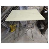 Foldable cutting board