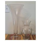 2 beautiful glass vases