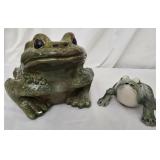 Lot of 2 ceramic frogs