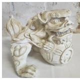 Foo Dog statue
