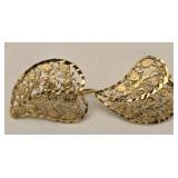 Pair of heart shaped APPROX 14K gold earrings