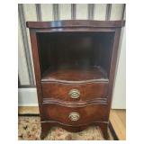 Mahogany 2 drawer nightstand