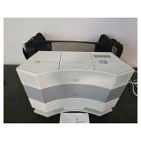 Bose Acoustic Wave CD-3000 radio with accessories
