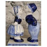 Hand Painted Delfts Blue Holland Kissing Couple