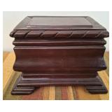 Wooden Mahogany lidded box
