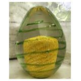 Art glass paperweight yellow netted core