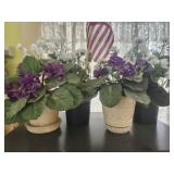 4 flower pot w artificial flowers
