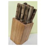 Chicago Cutlery wood block steak knife set
