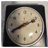 General Electric fork & knife electric clock