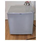 Avanti Mini Fridge