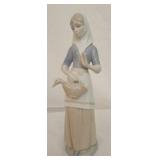Vintage Spanish porcelain figurine