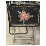 Vintage Set of 4 Floral TV Trays
