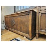 Wooden storage trunk MATCHES lot 2017