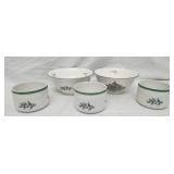 5 Spode Christmas tree dishes