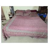 Approx king size bed UPSTAIRS