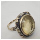 Antique 10k gold citrine oval shaped ring