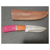 Hand made Damascus steel knife with sheath