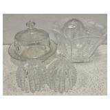 Estate lot of glassware
