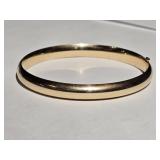 14k EternaGold Bangle Bracelet approx 9 grams