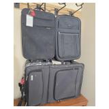 Lot of 3 suitcases