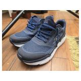 Pair of size 10 Skechers yoga mat shoes
