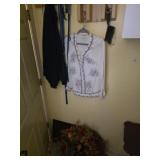 Washroom Lot Leashes Wreathes Clothes & More