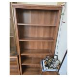 5 tier wood like bookshelf