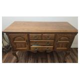 Oak wood queen ann style buffet