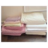 Estate Lot of Sheets Pillow Cases Etc