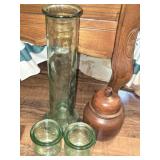 Lot of 4 Glass & Ceramic Decorative Pieces