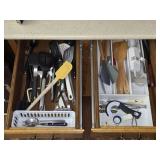 2 Drawers of Silicone Wood & Plastic Utensils