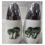 Vintage milk glass mushroom salt & pepper shakers