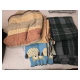 Estate lot of blankets