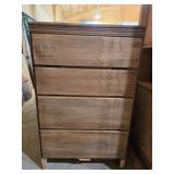 4 drawer wood chest of drawers