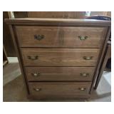 4 drawer wood chest of drawers