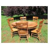 Oval Dining Room Table w/ 6 Chairs and Leaf