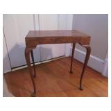 Queen Anne Burl Wood Side Accent Table Plant Stand