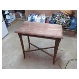 Accent Table