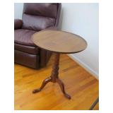 JE Hall Folding Accent Table 20' D x 27' Tall