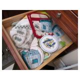 Towels, Pot Holders, Trivets Lot