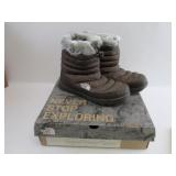 The North Face Boots Size 8
